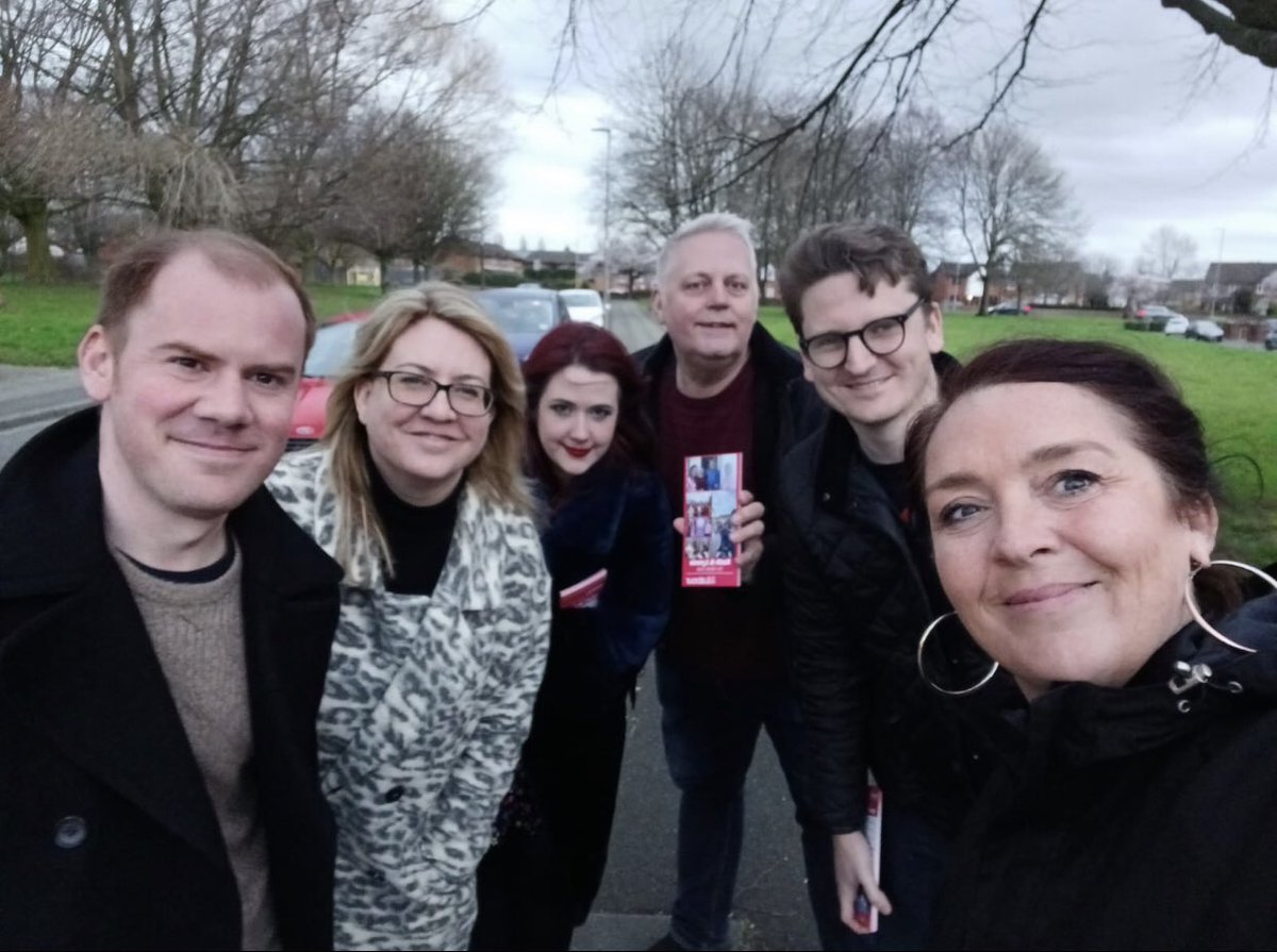 Great response on the #labourdoorstep for our amazing candidates @_RuthieB_  & Lynnie Hinnigan tonight with team @GHLabourParty in #BelleVale #OurCommunityMatters #VoteLabour