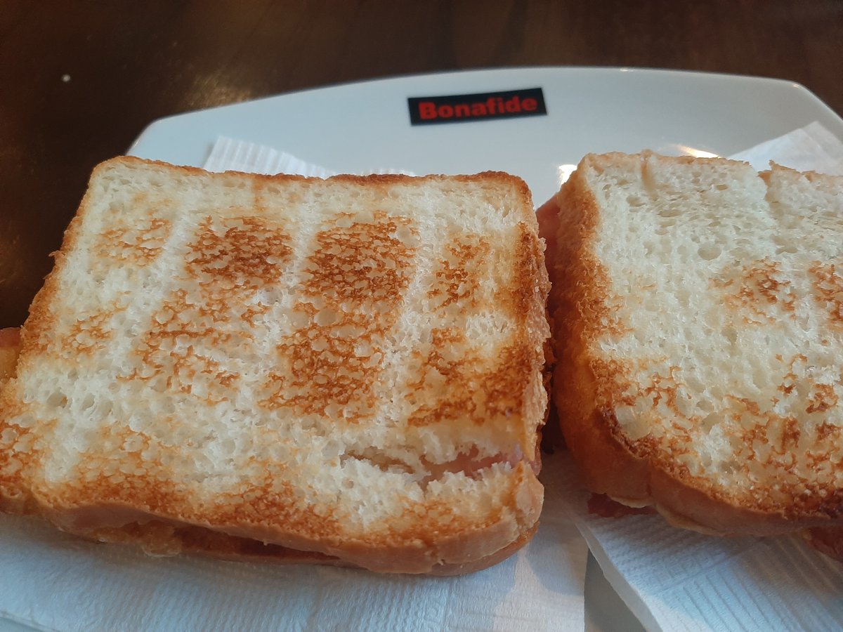 ¡Tostados de jamón y queso sin tacc en el local de Posadas de <a href="/BonafideArg/">Bonafide</a> ! 
<a href="/GlutenFreeArg/">Gluten Free Info Arg</a> #glutenfree #celiacos #Misiones