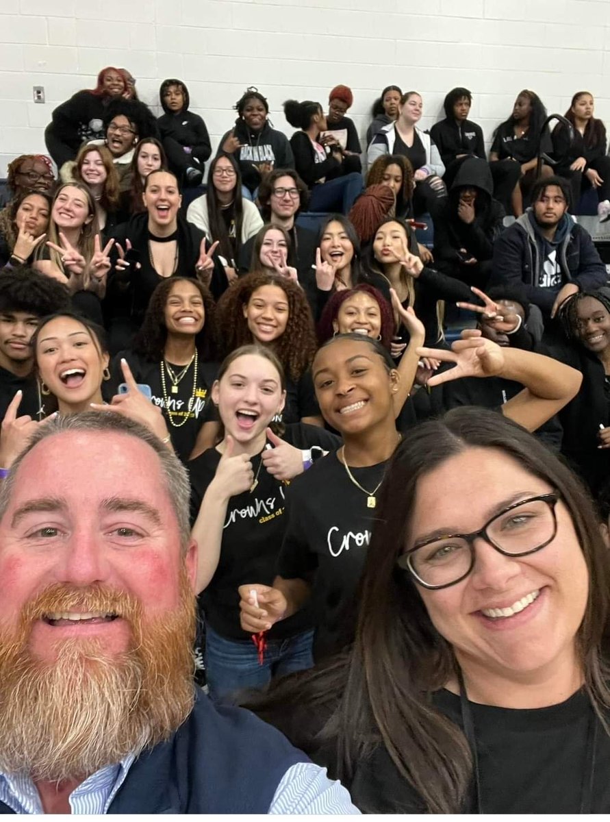 NHS Monarchs tweet media