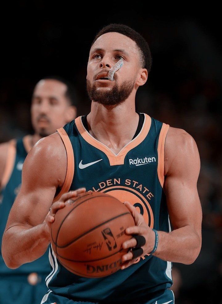 brtipss's tweet image. 🚨ALERTA DE BOLÃO 🚨

👉🏽 Quantos pontos, rebotes e assistências CURRY fará hoje?

📍O 1° a acertar (entre em contato) é o vencedor de um pix de R$ 100,00. 

🚨REGRAS:

1️⃣Like e RT NESTE Tweet
2️⃣Palpites até as 20:29