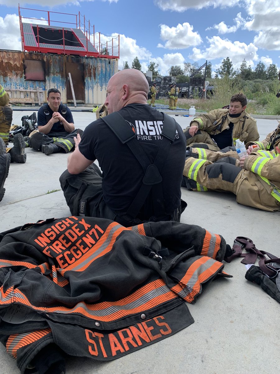 yfdbc2's tweet image. @InsightTrn sharing the knowledge 

Insight Training proudly wears TECGEN71 PPE

#thepatch #firedex #firedexppe