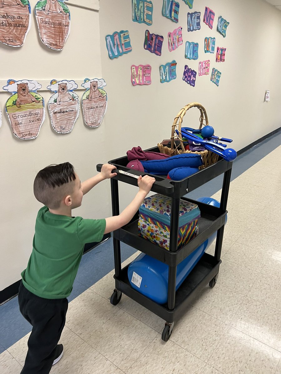 misskateOT's tweet photo. Heavy work and obstacle courses … to help our little guy get the proprioceptive input that he needs ☺️ with @AlliMandelbaum https://t.co/QusDYLaCDt