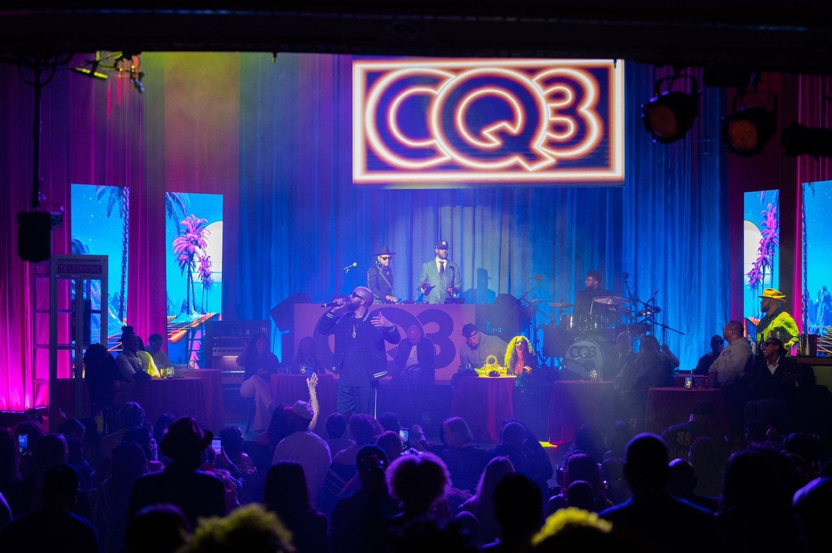 Kamilahf's tweet image. DJ DNice had us in there acting UP y’all! #CQ3 was truly something special!!

@dnice, thank you for bringing the love and the community of #ClubQuarantine to #TheApollo and to Harlem. It was a family affair like none other and we can't wait to do it again!