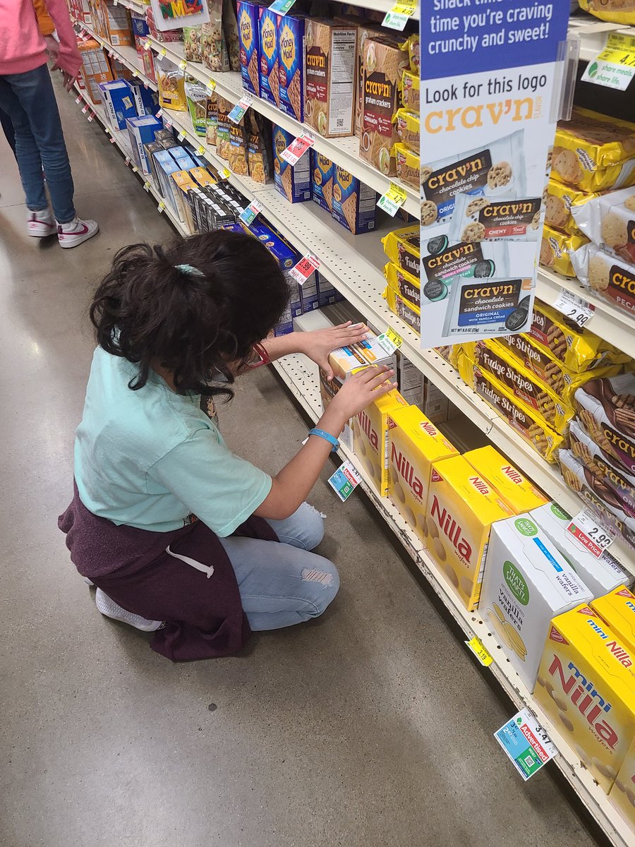 KimKral1's tweet photo. Task 5: My students used the vocational skills they've learned in the classroom. I'm the real grocery store today. They saw the shelves needed straightened and went to work applying the skills they learned in the classroom! #RobinsonISD #RISDSOLEVARE https://t.co/KI0DGV8maS