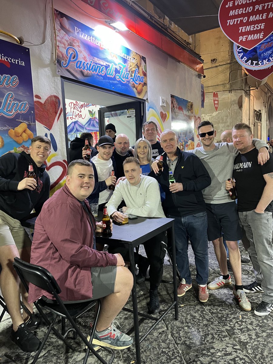 Follow England Away 🙌🏼🏴󠁧󠁢󠁥󠁮󠁧󠁿 ⁦<a href="/stuart_swfc/">Stuart Parker</a>⁩ ⁦<a href="/ChadThomasUK/">Chad Thomas 🏴󠁧󠁢󠁥󠁮󠁧󠁿</a>⁩