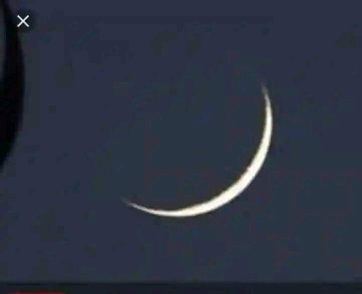 Detafada's tweet photo. الله اكبر منغ وتن رمضان غرن غورنيوا د ادانوا زندر با تا ريد منسا غلاشيبا الحمد لله غوبيني الخميس ذاع تاش دشي ان الله ياسوا. https://t.co/FFodTZPvX7