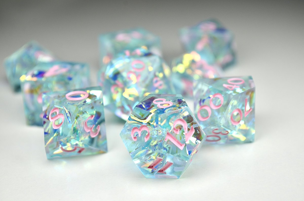 𝟸𝙲𝚁𝙸𝚃𝟸𝚀𝚄𝙸𝚃🌿 tweet media