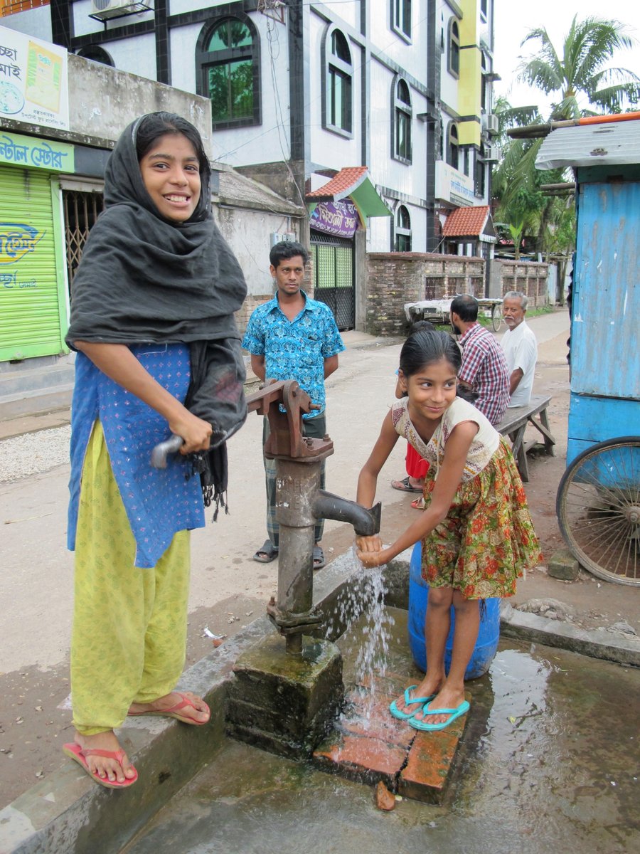 Deworming offers effective yet short-term control of #STH. With rapid re-infection from existing environmental sources, long-term solutions need improvements in #WASH. This #WorldWaterDay2023 we commit to supporting global research &amp; collaboration to integrate WASH &amp; #NTDs