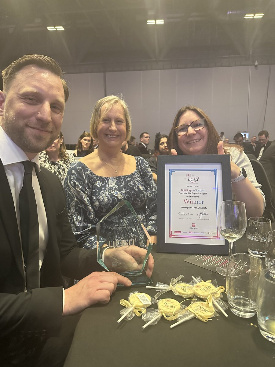 Whoop whoop! We only went and won the #ucisa23 sustainability digital project award. Congrats everyone <a href="/TrentUni/">Nottingham Trent University</a> 👍🏻