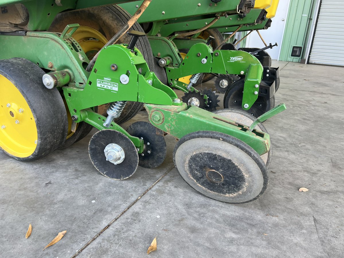 PrecAgEngineer's tweet photo. Enjoyed the day with @jimmattson61 installing some @YetterFarmEquip Furrow Max closing systems on the planter. Look forward to testing these systems in cotton this year. Thanks Jim for making the trip down to South Georgia today!! #planter #closingwheels #furrowmax #cotton https://t.co/xfc1QNvhx8