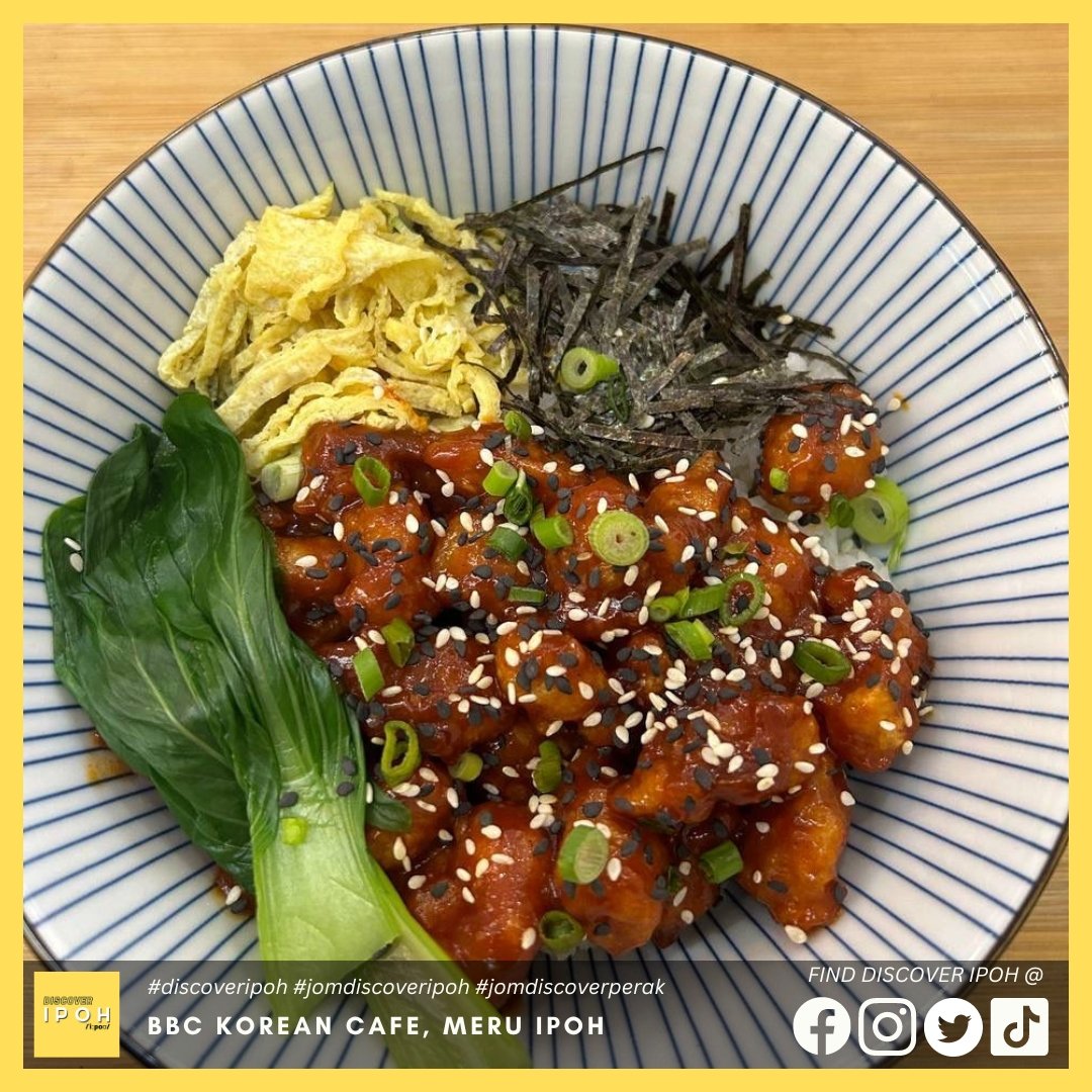 DiscoverIpoh's tweet photo. BBC KOREAN CAFE

Kome penggemar makanan Korea? Idok payah pergi ke Korea, kat Ipoh pun udah ada cafe makanan Korea yg terbaru. Kafe yg berasal dr Penang ini kini membuka cawangan baru di Ipoh. Kome nak makan ramyun, chicken deopbap, rabokki, tteokbokki semua ada. https://t.co/h41ETeWcrZ