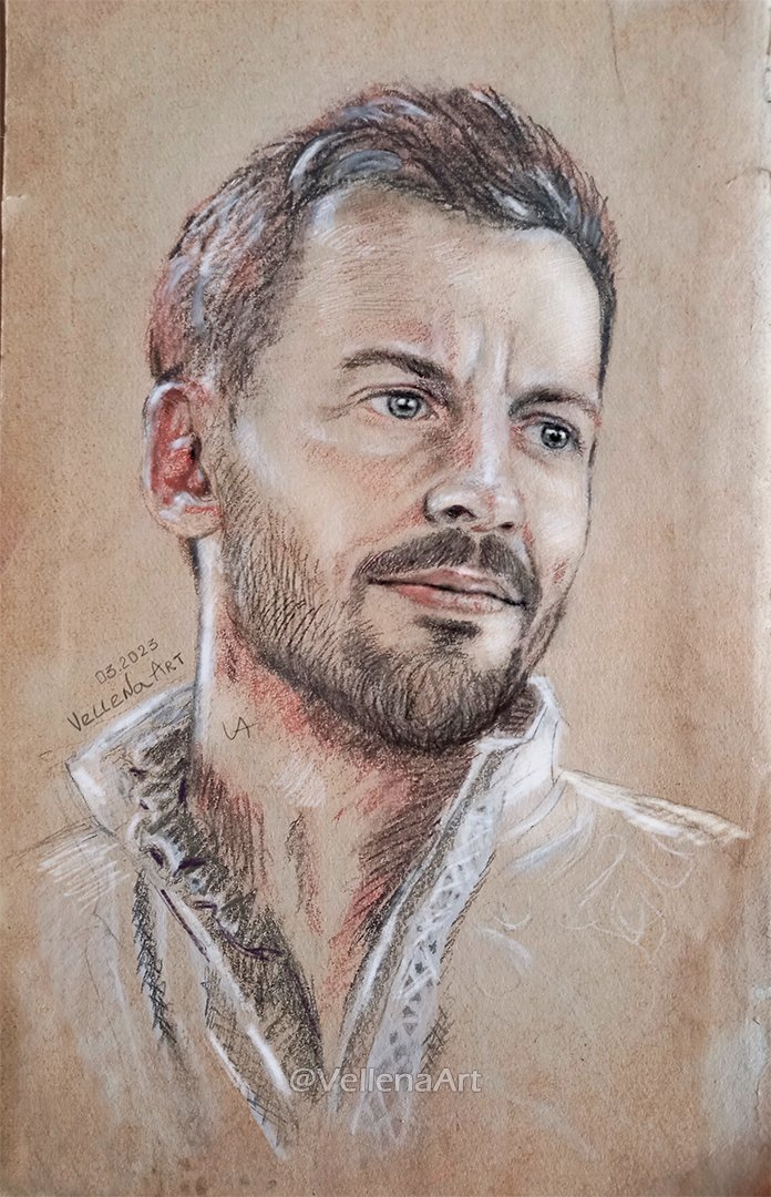 Craig Parker aka Lord Narcisse. 
Pastel pencils, chalk, charcoal on old vintage paper, 20*12,5 cm 
#sketch #portrait #practice #drawing #fanart #CraigParker #LordNarcisse #Reign