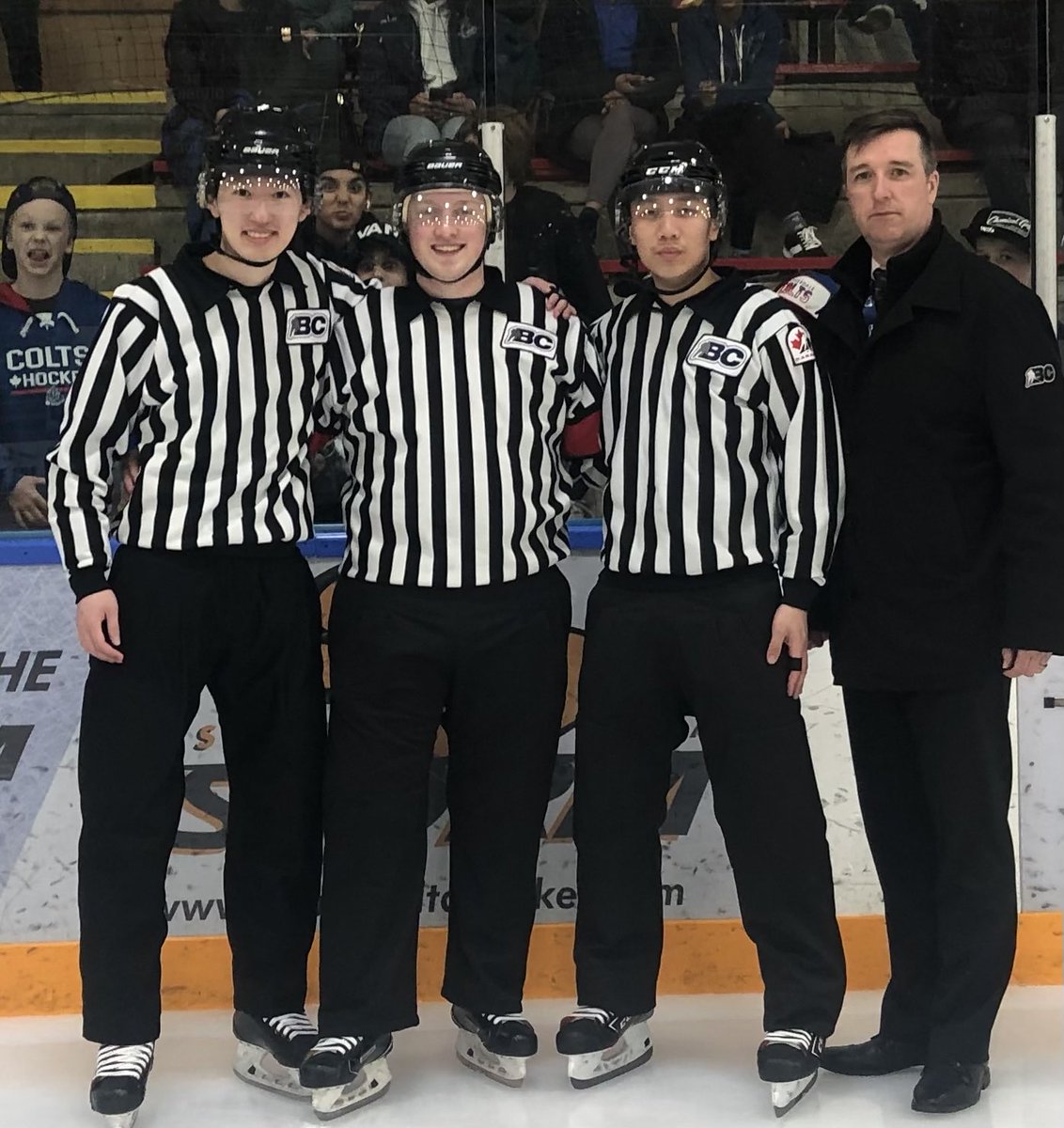 BCHockey_Refs's tweet photo. BCHockey 2023 Championships continue in South Delta at the Ladner Leisure Centre with BCHockey Championship Officials; Christian Yip, Owen Barry &amp; Luca Huynh, lead by BCHockey Officiating Coach Darren Mahaffy https://t.co/Dy8xnrcDAE