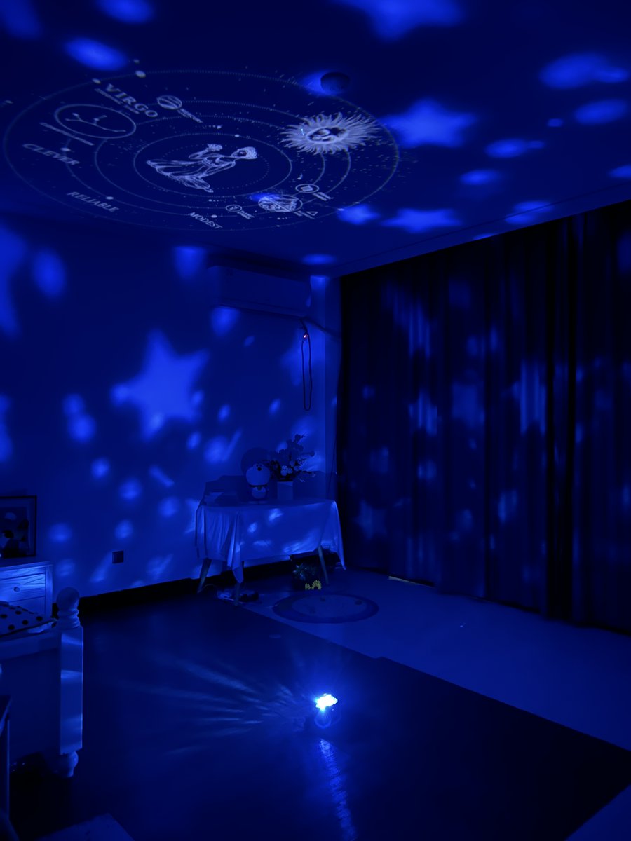 kistraservice1's tweet image. BLACK FRIDAY IS TOMMRROW!!!!😍

A sky full of stars in the comfort of your own house .🏠🏠🏠
#starprojector #galaxyprojector #ledprojector
#spaceroom #moodlight  #stars #kids 
#homestyle  #gifts  #bedroom