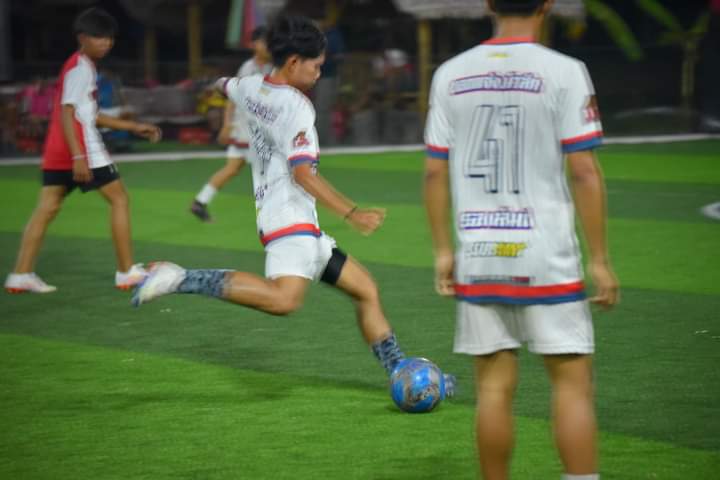 เอามาไห้ดูแก้เงี่ยนครับ
สเตย์ชายทักมาคาบ