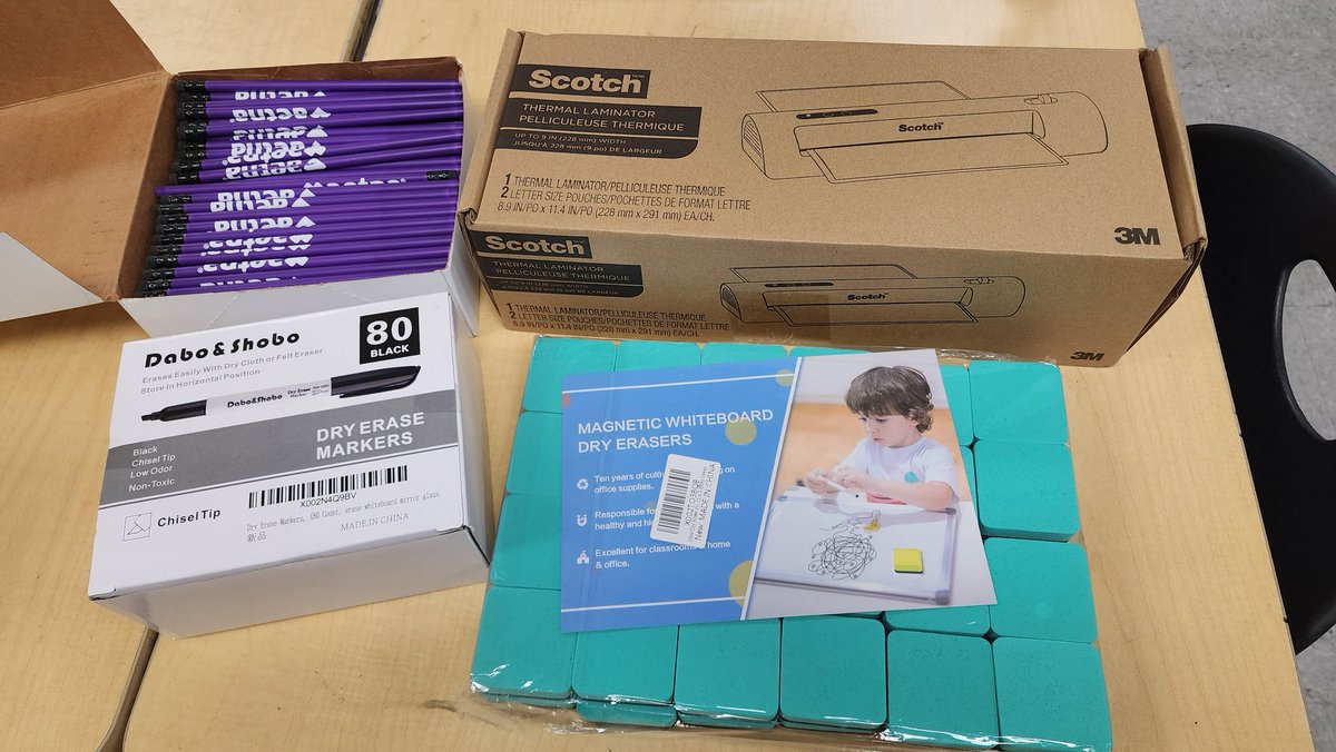 Lisa Smith tweet media