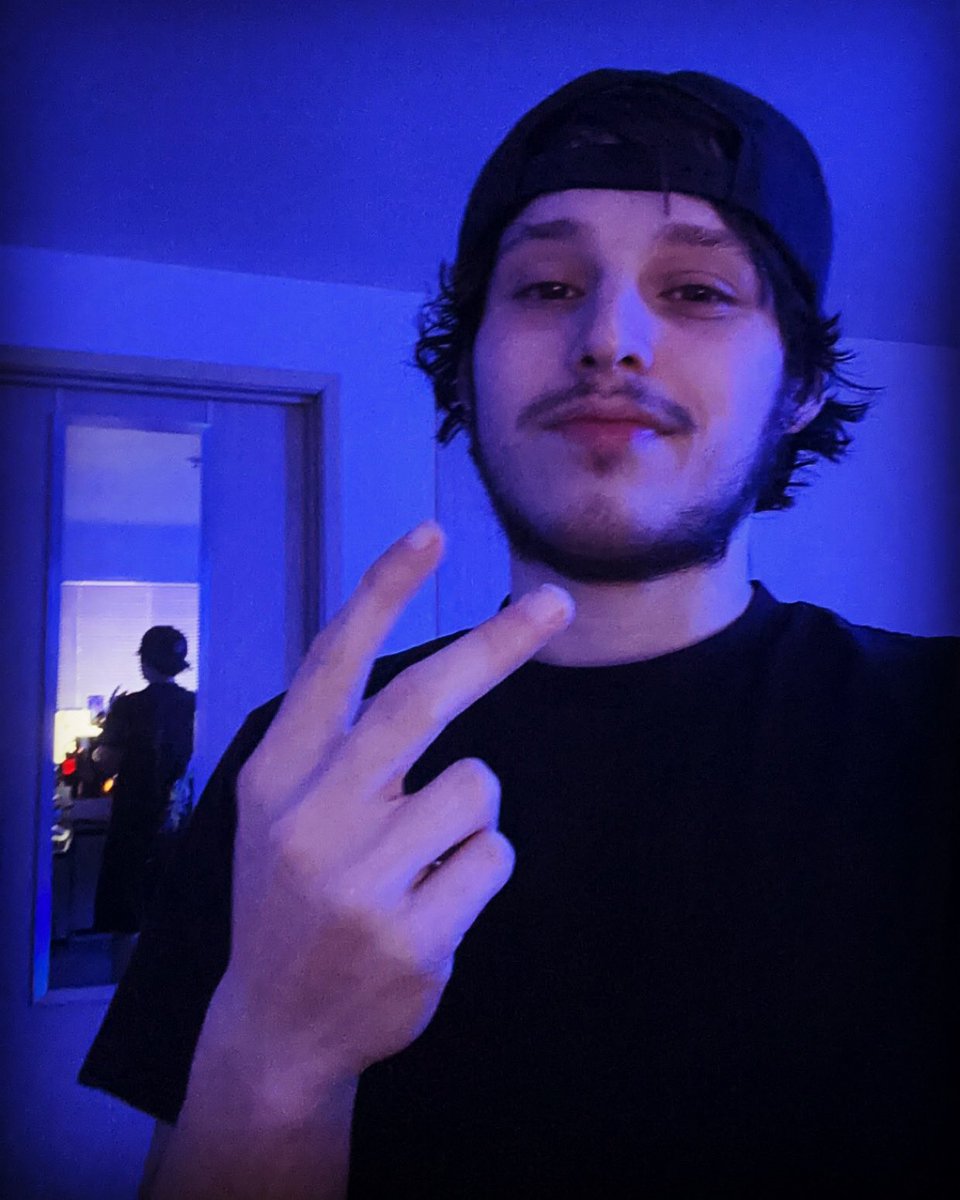 Gabe J tweet media