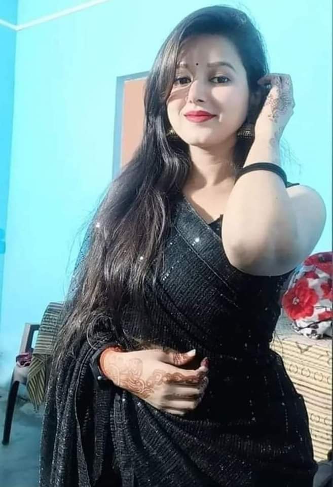 Manshi Thakur 21k tweet media