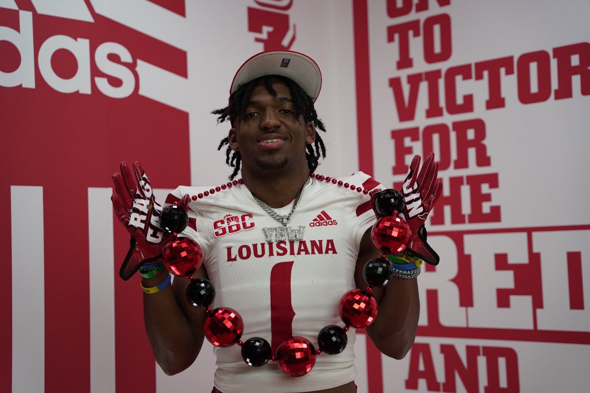 neew_era9's tweet photo. Had an amazing time today at the University of Louisiana Lafayette🌶️, Big shout-out to @coachmbergeron @leg12tim for having me down, can't wait to get back⚜️. @MeshAcademy @shayhodge3 @ESPN3ALLDAY @Jr1Magee https://t.co/TrdomdnGBX