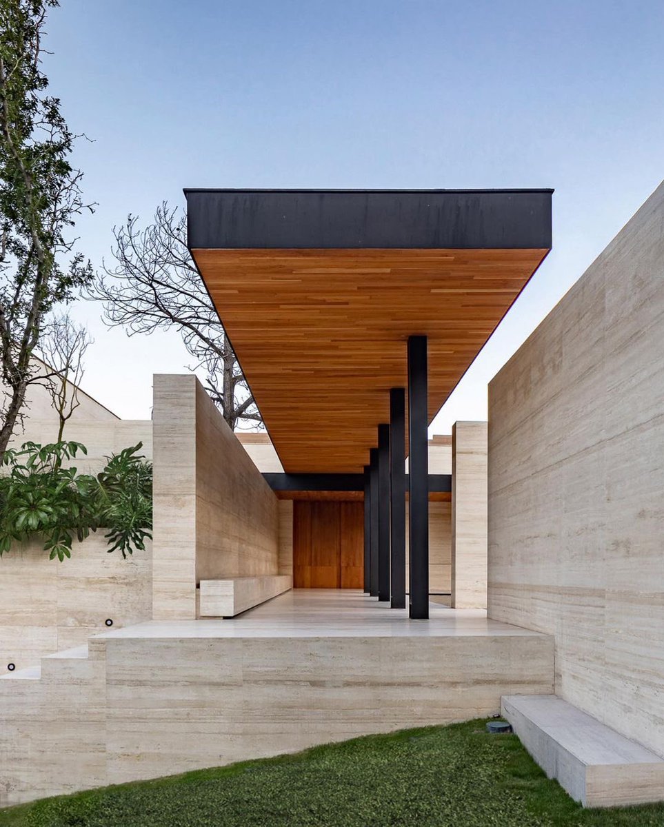 Architecture Hunter tweet media
