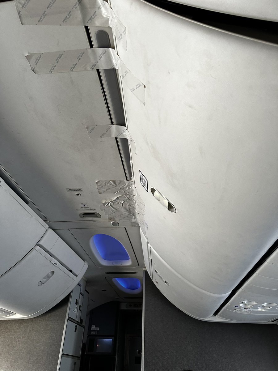 Trisha McClanahan (@tmac2) on Twitter photo First class <a href="/AmericanAir/">americanair</a> … not sure this is what I paid for?4 hour trip. Ducktaped overhead bins…<a href="/Lauren_Alaina/">Lauren Alaina</a> First class <a href="/AmericanAir/">americanair</a> … not sure this is what I paid for?4 hour trip. Ducktaped overhead bins…<a href="/Lauren_Alaina/">Lauren Alaina</a>