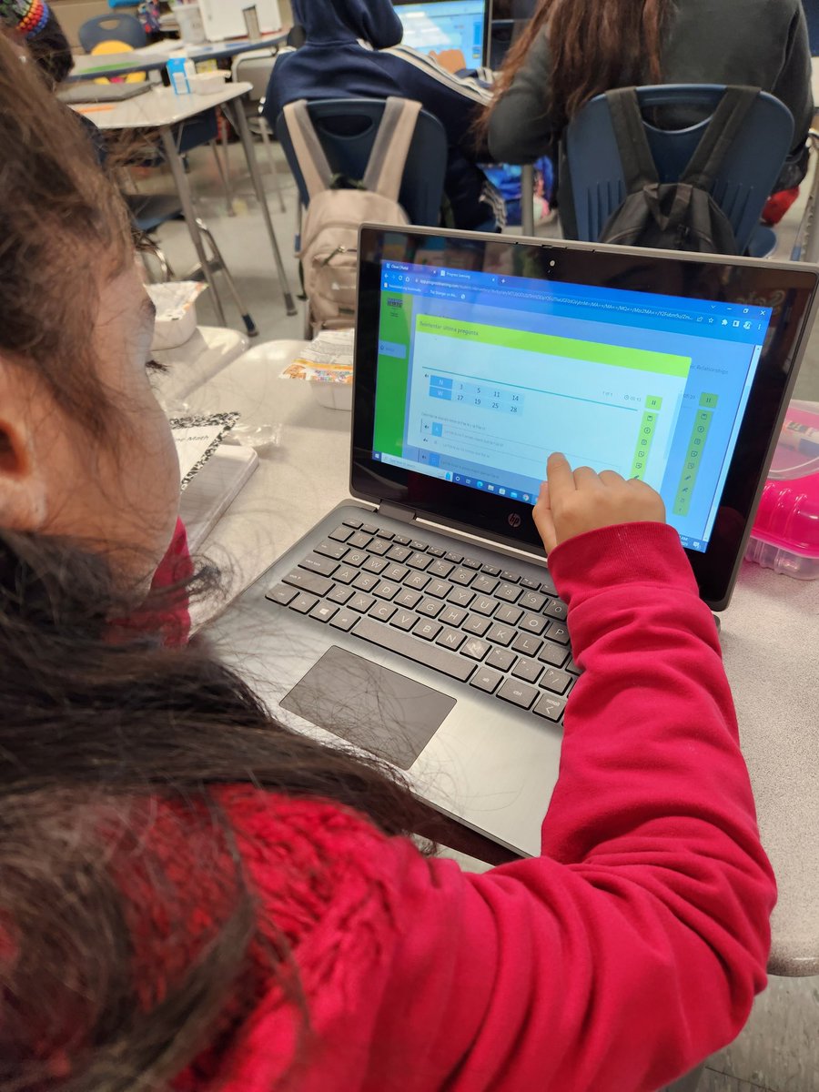 Anlyacosta's tweet photo. @Progress_Led I use it during math workstations for differentiation. My 4th grade students work on the skills they need the most. I also use the program printable resources during my small group intervention. https://t.co/fFK2QMcvRx