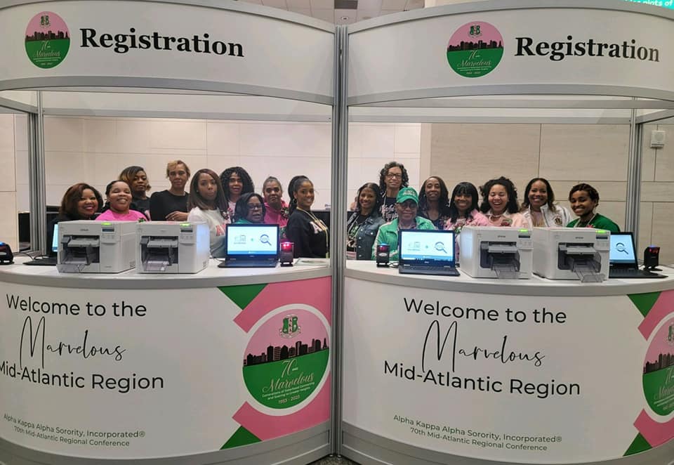 DurhamNC_AKAs's tweet photo. The Amazing Alpha Zeta Omega Chapter of the Notable Northern Cluster is ready to get you checked in at The 70th Mid-Atlantic Regional Conference. Welcome to the City of Oaks! #PreparingtoSOAR #MARConnects @RaleighGov @raleighchamber @DowntownRaleigh https://t.co/2BakKK1Vdc