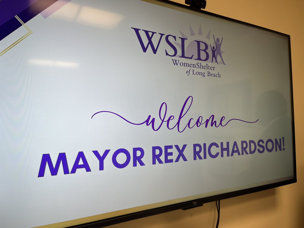 LongBeachMayor's tweet photo. Thank you @WomenShelterLB for meeting with us today. I met some incredible women and kids who are doing inspiring work.

The shelter helps about 250 clients and children with support services every month. 

If you need support, they have a 24 hour crisis hotline: 562-437-4663. https://t.co/PU4BFKMqDc