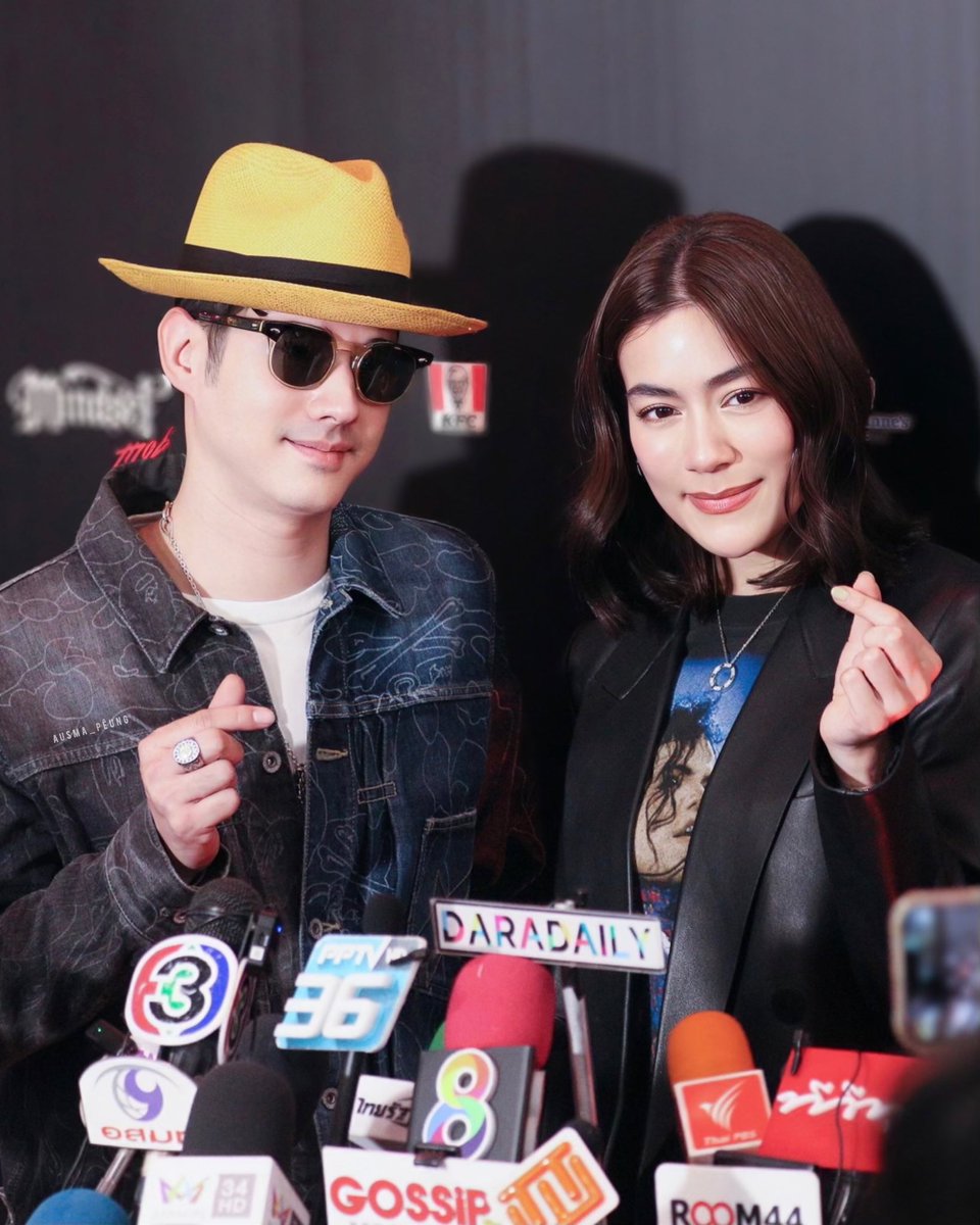 Pung112's tweet photo. “ ทองอ้น” กับ “นุงบัว “ 🥰 ร่วมงาน "The first exclusive launch and line up of Mindset Mob" เปิดตัวค่ายเพลงน้องใหม่ #MindsetMob #โอ้คิม
.
📺 ฝากติดตาม หมอหลวง ทุก จันทร์-อังคาร เวลา 20.30 น. ด้วยนะค่า❤️
.
#หมอหลวง #royaldoctor
#mario_mm38 #kimmy_kimberley
#มาริโอ้ #มาริโอ้เมาเร่อ https://t.co/44yuIwvUPZ
