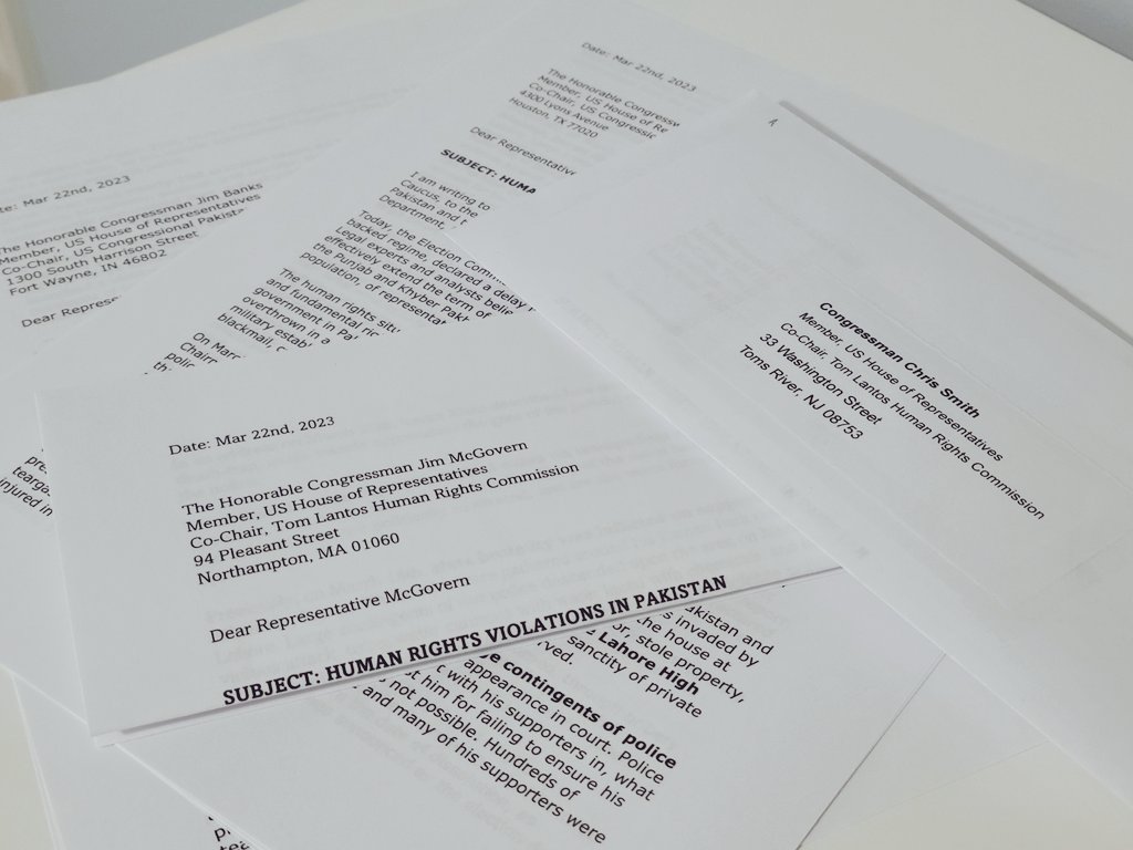 RedWishDotCom's tweet photo. Sending letters to the co-chairs of the Pakistan Caucus and Human Rights Commission of Congress.

The international community must weigh in in support of democracy and fundamental rights in #Pakistan. 

#Democracy_Derailed https://t.co/mOkeiz1K4w