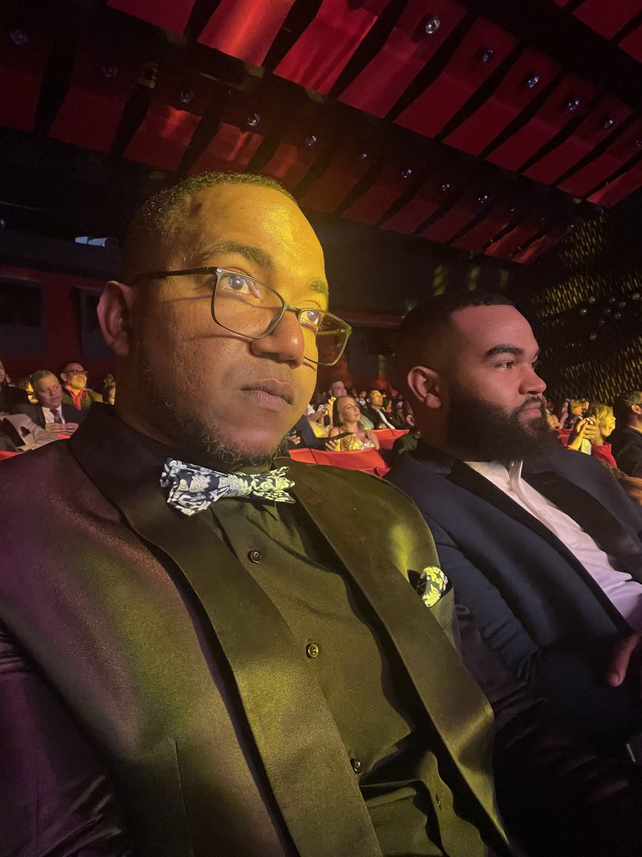 El Papá de lo Muñeco tweet media