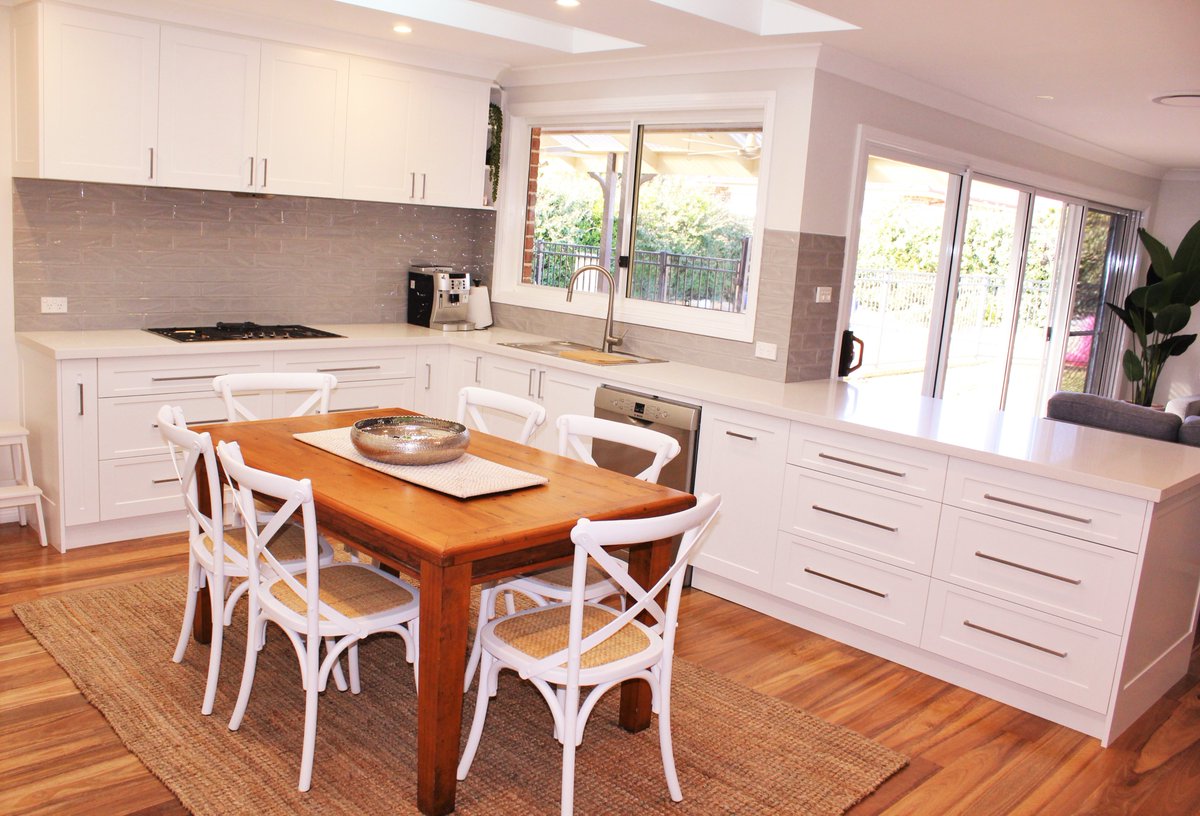 ajbkitchens's tweet photo. Hamptons inspired kitchen
#renovation #renovationproject #kitchencabinets #kitchendesign #kitchens #kitchensofinstagram #kitchen #kitchenrenovation #kitchenreno #modernkitchendesign #KitchenIslandDesign #sydneykitchen #sydney #kitcheninspiration #kitcheninspo #kitchengoals https://t.co/QOJc3b49ag