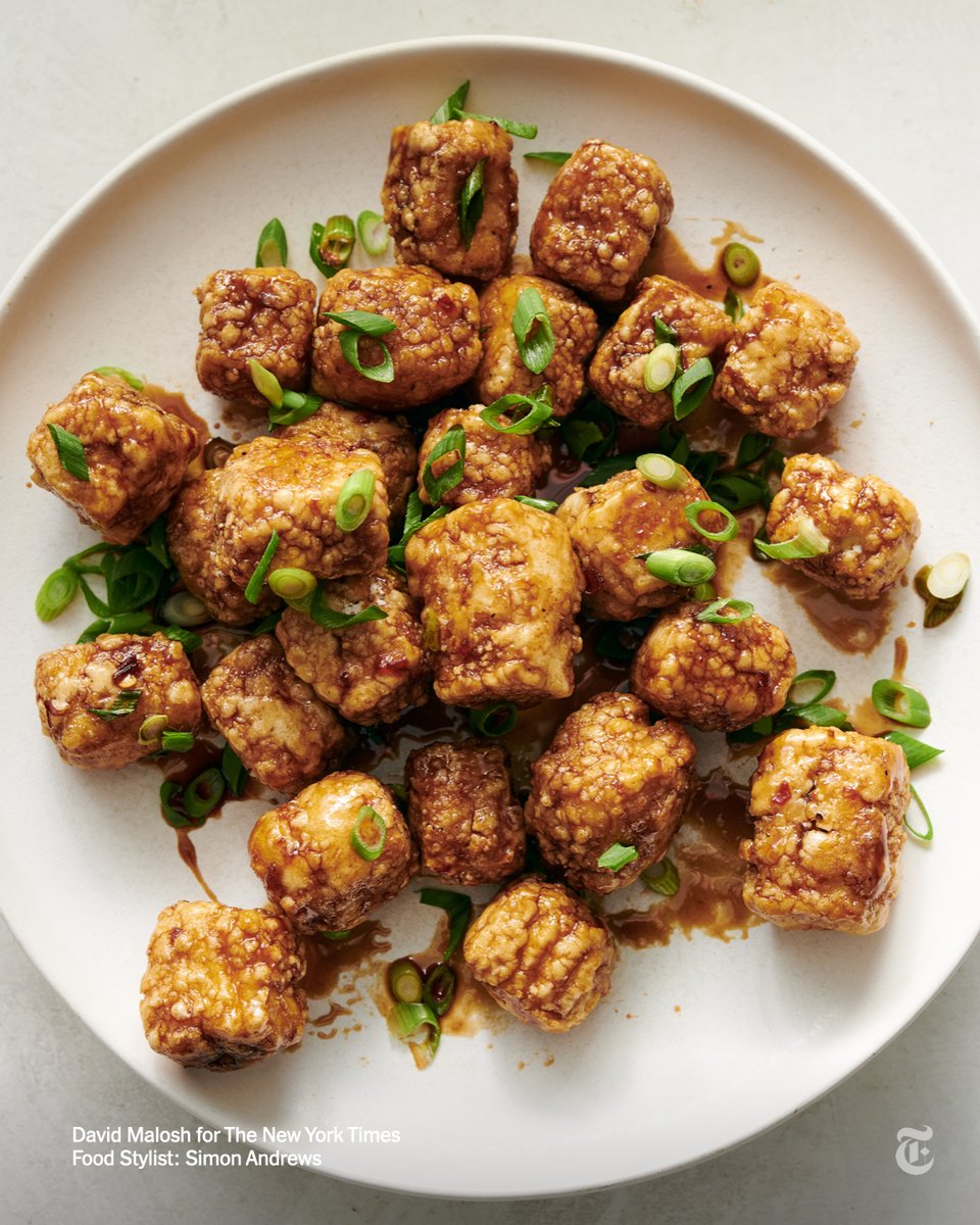 nytimes's tweet photo. Much like air-fryer French fries, tofu becomes perfectly crunchy in the air fryer without the need for deep-frying or an abundance of oil. https://t.co/JebfOALbaT https://t.co/DqWIvkiyK6