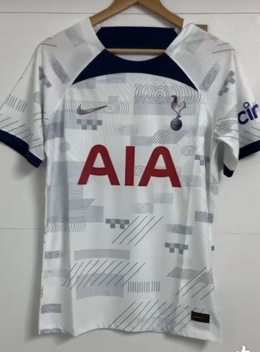 Tottenham_Feed's tweet photo. Looks like this will be the new kit ready for Pochettino/Tuchel/Enrique/Mason/Glasner/Kompany/De Zerbi/Frank to lead out the #Spurs team next season… 

#THFC | #COYS | #TTID https://t.co/mqhNrZ1hjp