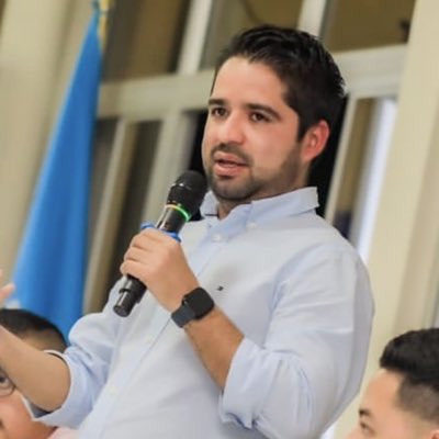 efrendycampos's tweet photo. #NuevaFotoDePerfil https://t.co/9gXDxQgim9