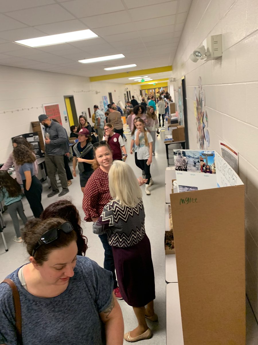 DEBORAH SINCLAIR (@deborahsinclar) on Twitter photo When I saw this crowd I knew <a href="/HLFindeisen/">Heather L Findeisen</a> would be over the moon!!! Such a great opportunity to build school & home connections. <a href="/DMSMedia411/">Dixon Middle School</a> When I saw this crowd I knew <a href="/HLFindeisen/">Heather L Findeisen</a> would be over the moon!!! Such a great opportunity to build school & home connections. <a href="/DMSMedia411/">Dixon Middle School</a>
