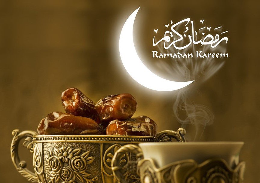 Shahr Ramadhan Mubarak! 

شهر رمضان المبارك! يا الله إن شاء تسهل الصيام والقيام لكل المسلمين و المسلمات في العالم في هاذا الشهر الكريم 🤲