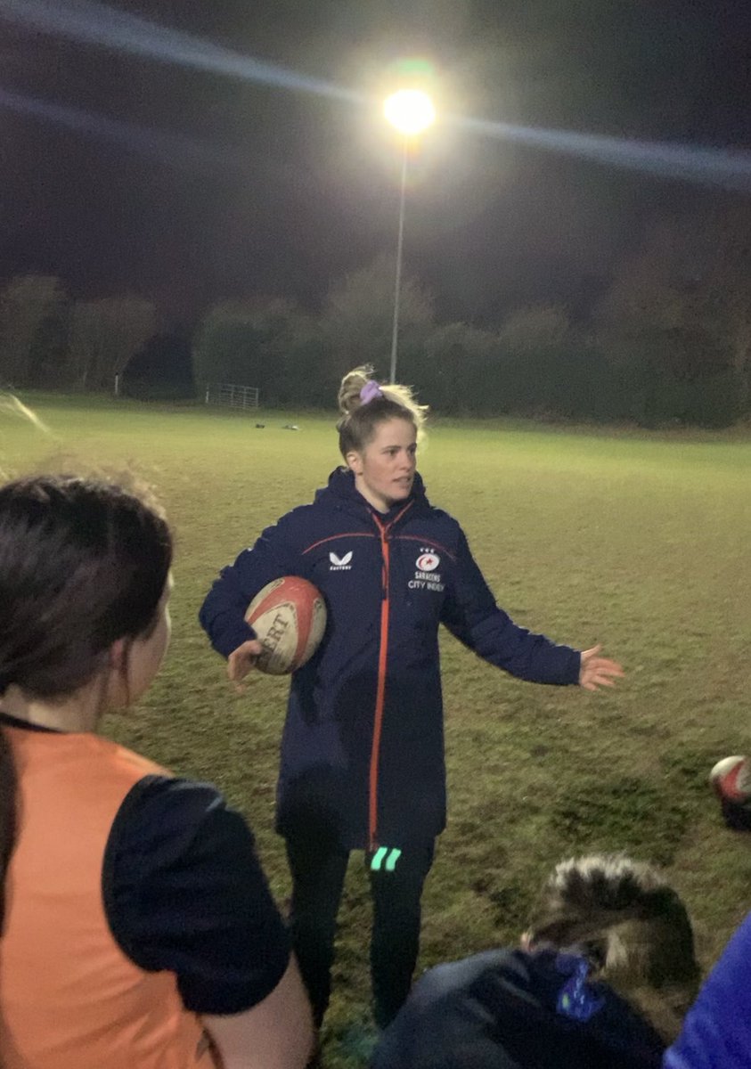 PierreBleriot's tweet photo. Congratulations to our Girls Coach ⁦@HertfordRFC⁩ our very own Red Rose ⁦@ellawyrwas⁩ on her call up to  ⁦@EnglandRugby⁩ to play Scotland. She has had a huge impact since joining the coaching team. A real positive role model for the girls. Go well, enjoy! 🌹👊🏉 https://t.co/Jz2lg337fW