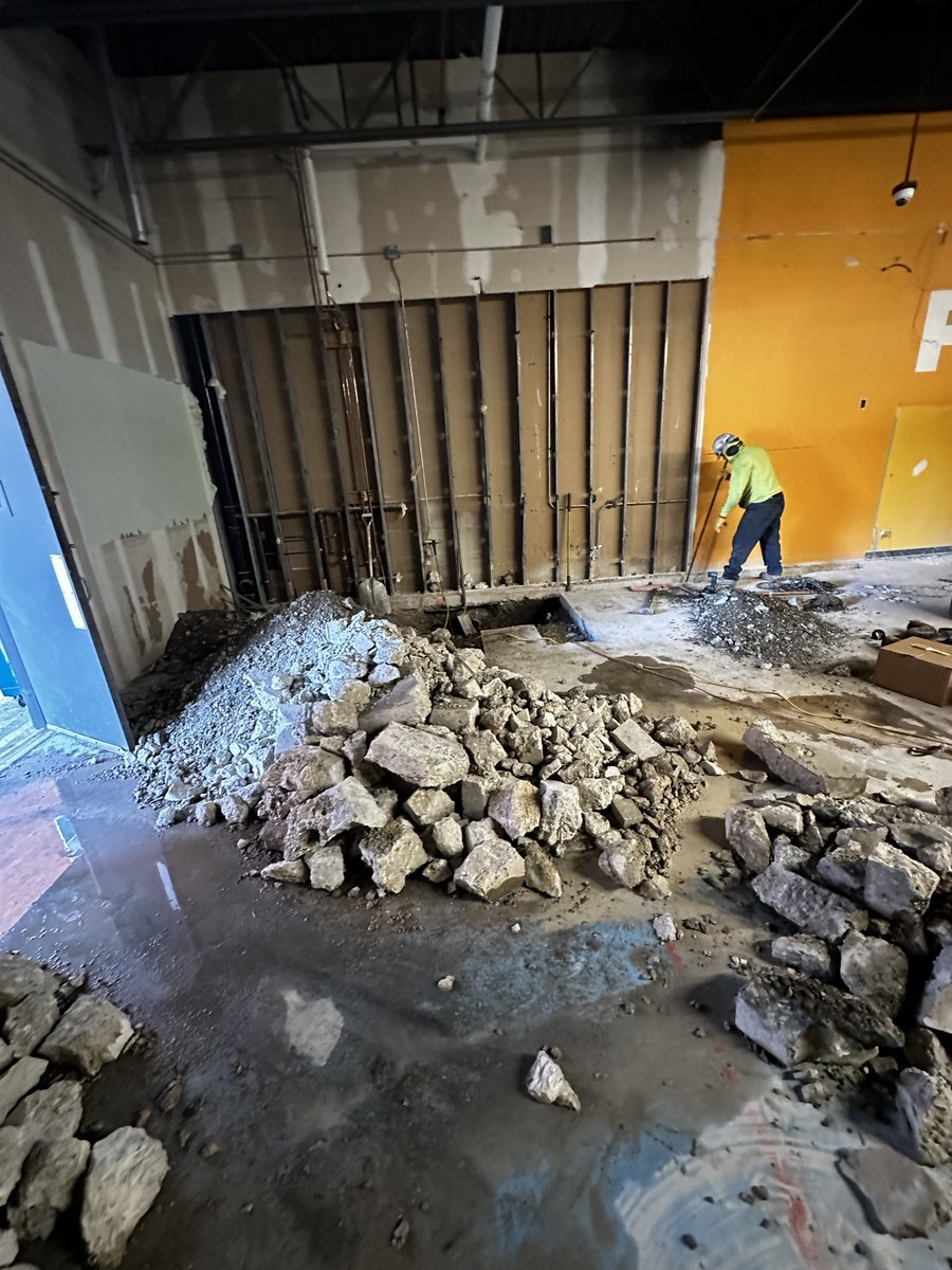 WildOnionMarket's tweet photo. Another update from our construction team: Check out the trenches we dug last week for in-ground plumbing as part of phase 1 of our buildout!!! 🚧💪 Stay tuned...

BECOME AN OWNER to help us pay for phase 2! Visit https://t.co/1b7GPq5R71. 

#FoodCooperative #CommunityStore https://t.co/GTAz6mLOj2