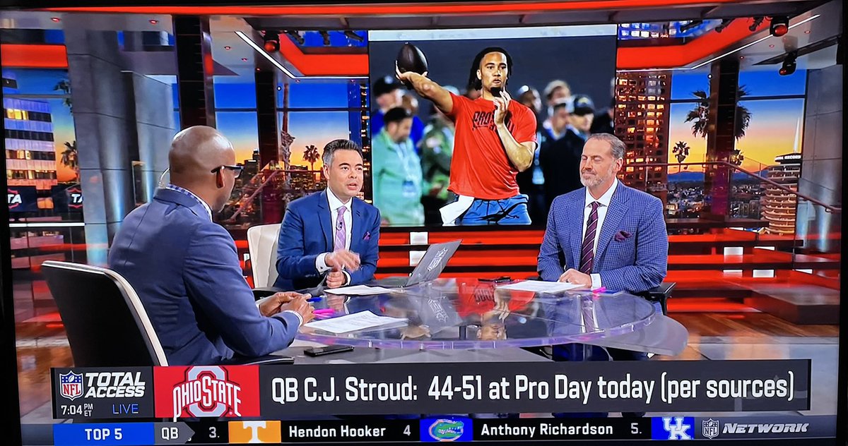 AAJAsports's tweet photo. As the evaluations go further as far as who the #NFLDraft’s top QB is, @Mike_Yam is the man under center as the in-studio host right now on @nflnetwork on #NFLTotalAccess!! https://t.co/O3wY9F066Y