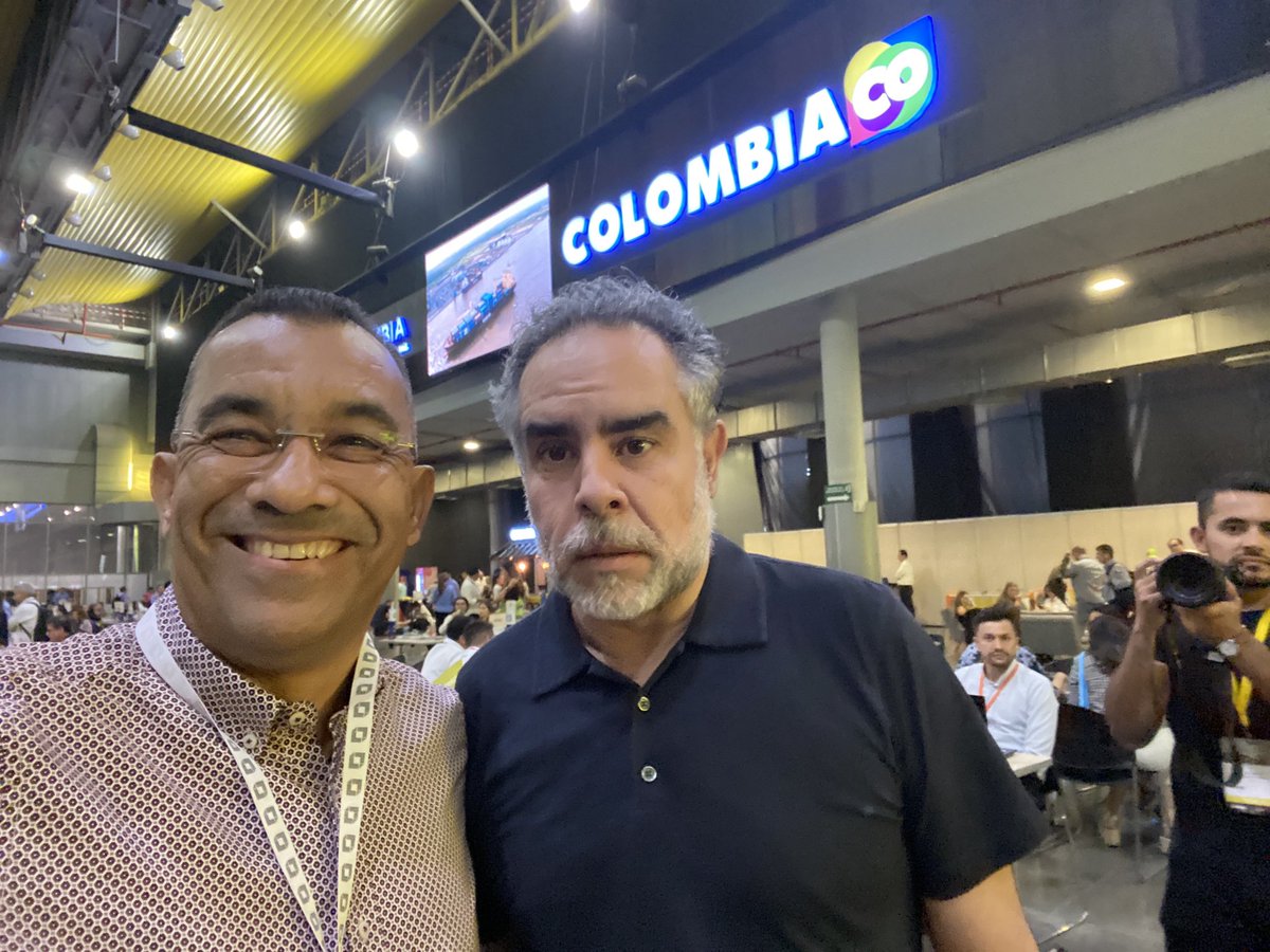 LuisEBlancoC's tweet photo. En @AnaldexColombia regional caribe con nuestros empresarios en #Macrorueda95 de @PROCOLOMBIACO en Barranquilla https://t.co/TMfCAQl3bK