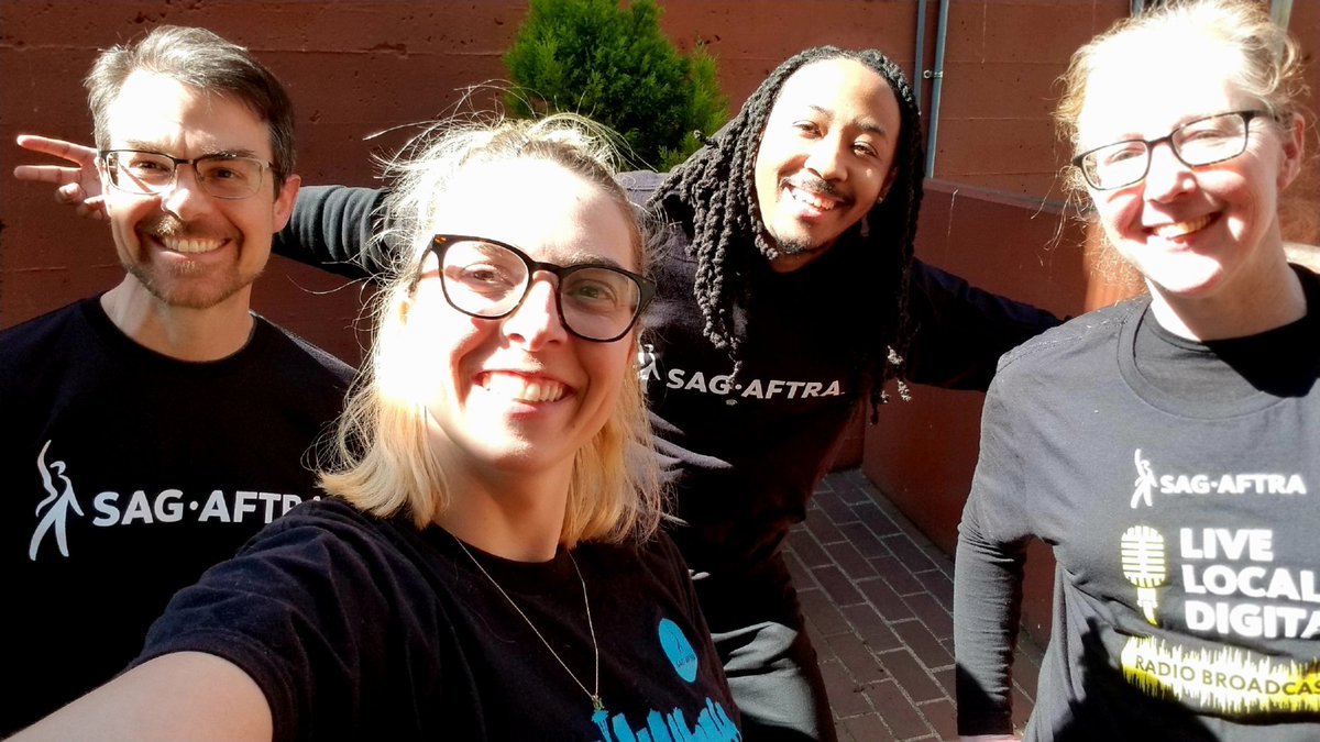 ✔Union shirts on
✔Sun on blast 
🚫Serious contract offer from UW/KUOW
We <a href="/wemakekuow/">#SoundStoriesSoundWages</a> go back to the bargaining table tomorrow. We're 9 months into negotiations folks!
