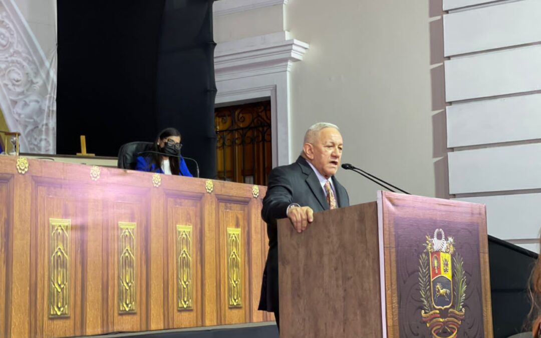 adbernabe's tweet photo. En #AcciónDemocrática rechazamos la corrupción venga de donde venga y exigimos justicia ante los tantos hechos bochornosos que han conmocionado al país. El poder político es para ejercerlo en favor de un pueblo que exige cambios, no para usarlo como trampolín para delinquir. https://t.co/FobwU3DdXb