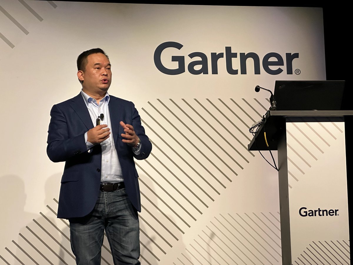 lukehq's tweet photo. Talk about unified metrics store at #GartnerDA, you can try Kyligence Zen here: https://t.co/U0QYKfYwgG https://t.co/ybj4Qm6XVU
