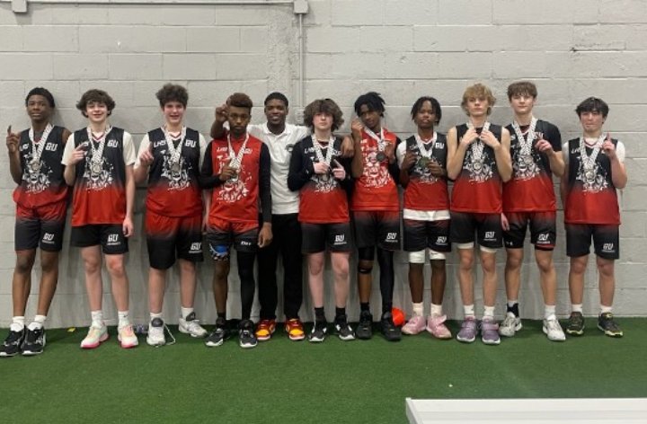 spbonds's tweet photo. Congratulations Champs 🏆
#GrindUntil https://t.co/X1I7ofoQsi