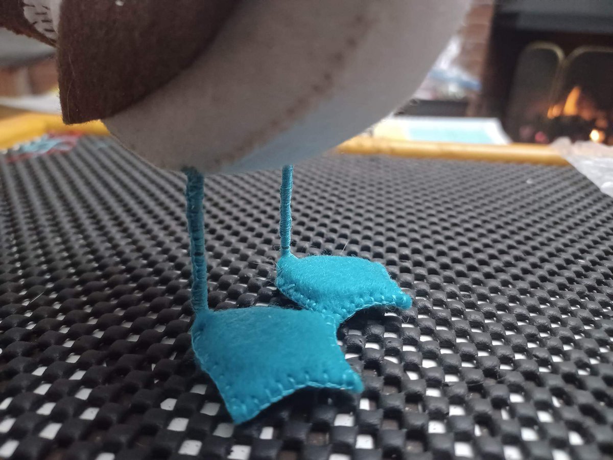 eveshambatcare's tweet photo. I've sewn another #BlueFootedBoobie does anyone wanna give him a home? He is for sale. He's too cheeky to stay here, he needs a home for mischief and surprise antics. #HandSewn #HandDesigned #HandOutOfFridge #Boobies #BlueBoobies #BlueBooties https://t.co/9Zk1iQF7b6