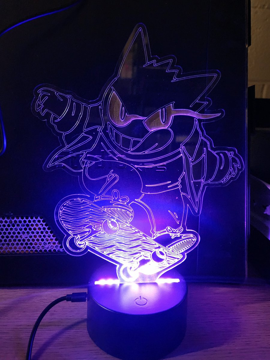 windubot's tweet photo. First attempt at bringing the radical fella that @whirringblender created for me into our physical world 😎🤙 https://t.co/lrE7iuqmEi
