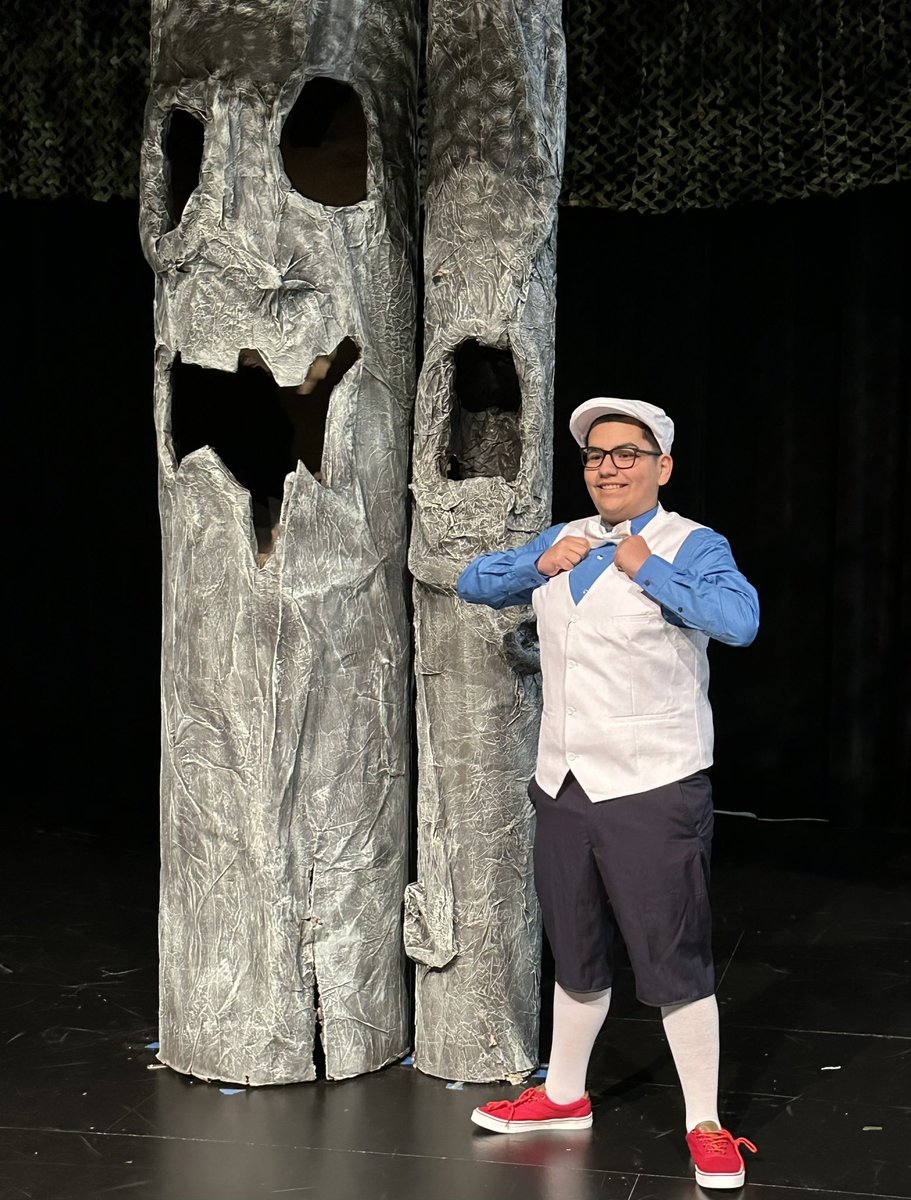dorothy meets alice or the wizard of wonderland by joseph robinette opens mid-april in the lion theatre at carter high school! mark your calendars and stay tuned for specifics!
#theliontheatre