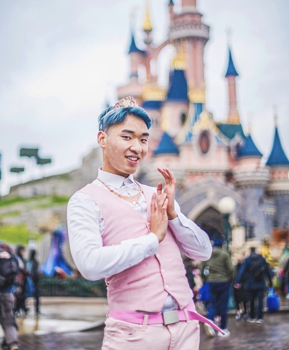 thedisneybound's tweet photo. #disneyboundchallenge day 22: make it pink...💖

✨ awesomejasem
✨ fantasy.and.fandoms
✨ amandalenny48
✨ ryan.lost.boy 

#disneyland #disneyworld https://t.co/iV1NVOe7Ne