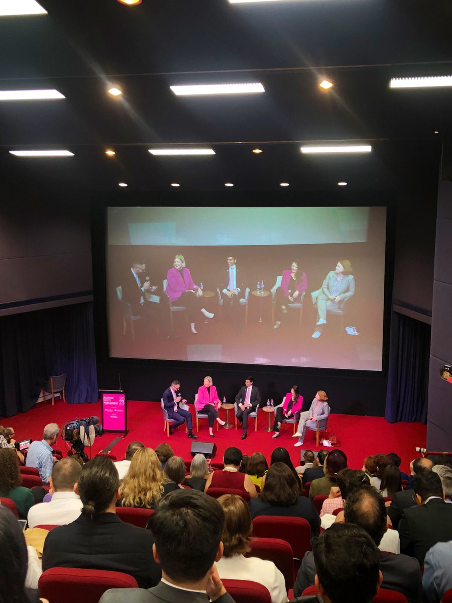 Science Meets Parliament #SMP2023 on behalf of @amsa_marine #AMSA !! What brilliant day of policy, technology and science 🧬